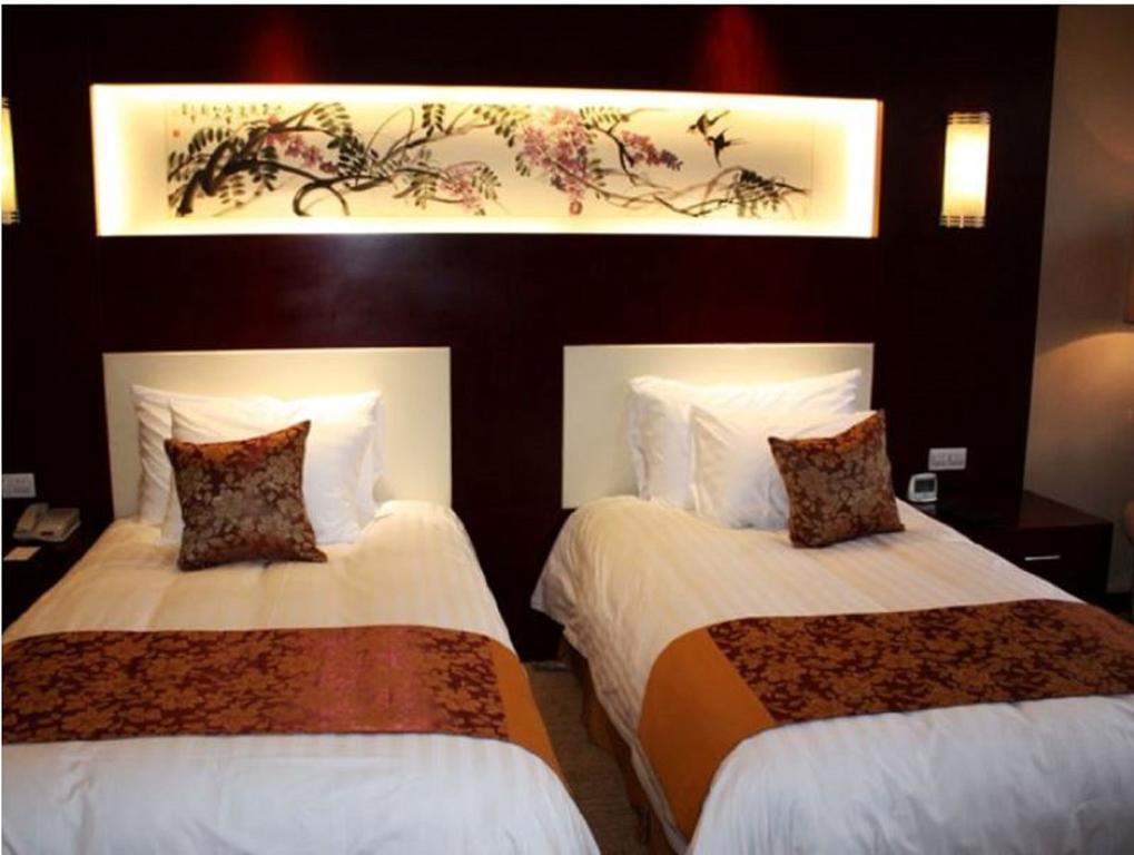 New Century Fengming Resort Zaozhuang Exterior photo